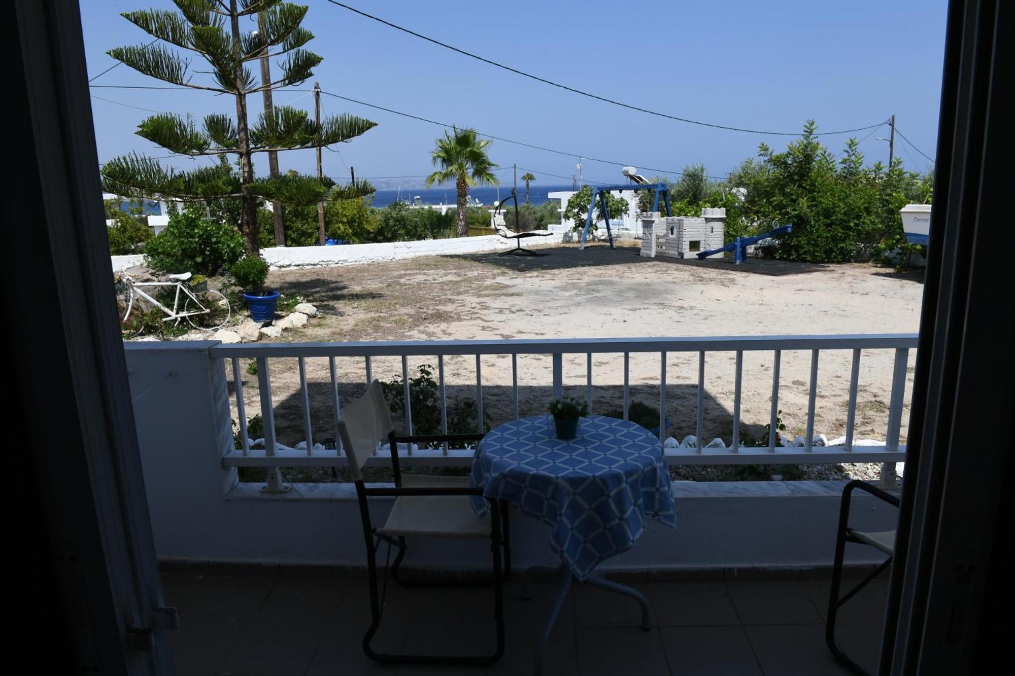 Mimis Apartments Kefalos  Exterior photo